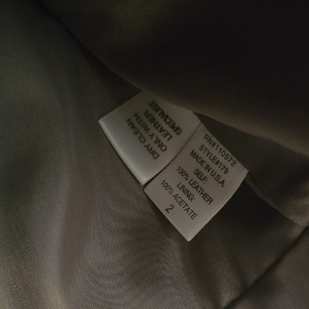 Metallic Silver Leather Women's Blazer - Picture 3 of 4